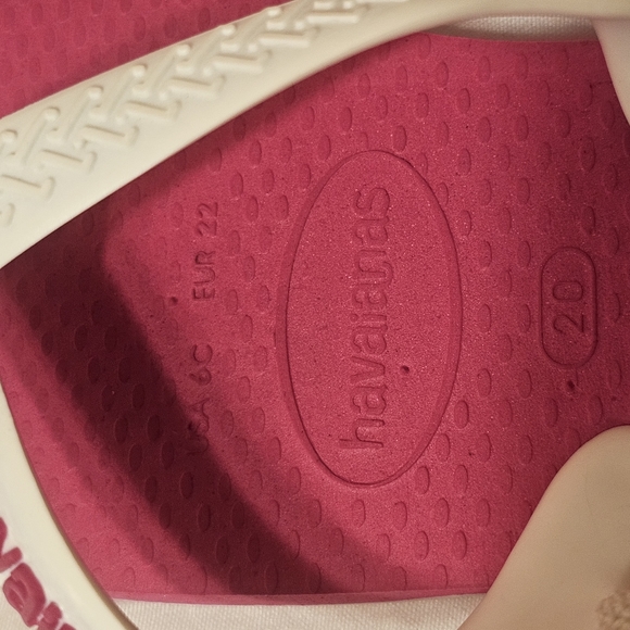 Havaianas Kids Hollywood Rose Flip Flops US Size 6C Sandals - Picture 2 of 4